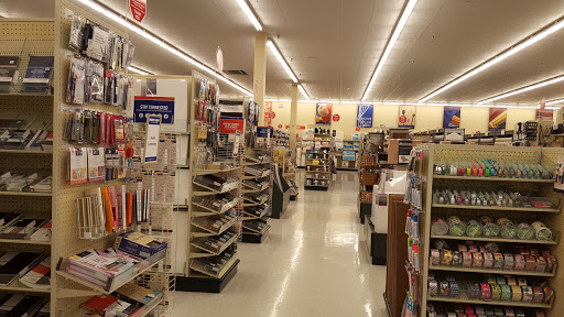 Craft Store «Hobby Lobby», reviews and photos, 615 E Dundee Rd, Palatine, IL 60074, USA