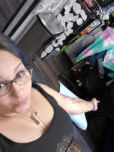 Tattoo Shop «Guerilla Tattoo», reviews and photos, 19 W King St, Shippensburg, PA 17257, USA