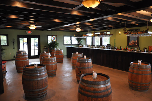 Winery «Lemon Creek Winery», reviews and photos, 533 E Lemon Creek Rd, Berrien Springs, MI 49103, USA