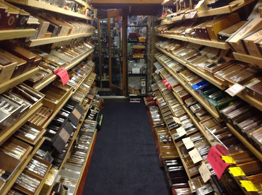 Tobacco Shop «Tobacco City», reviews and photos, 3281 W 115th St, Merrionette Park, IL 60803, USA