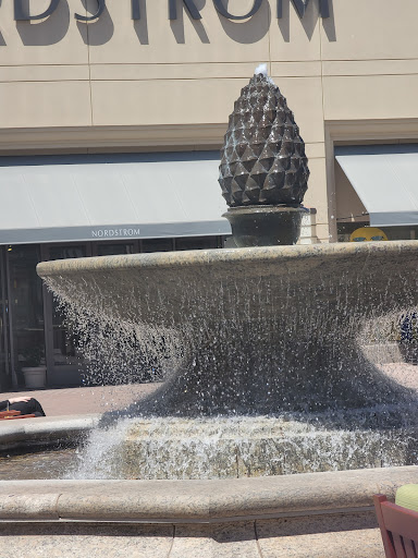 Restaurant «The Cheesecake Factory», reviews and photos, 1141 Newport Center Dr, Newport Beach, CA 92660, USA