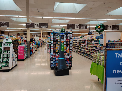 Grocery Store «Stop & Shop», reviews and photos, 141 Main St, Foxborough, MA 02035, USA