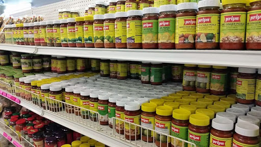 Indian Grocery Store «Mythri Indian Groceries», reviews and photos, 9064 Forsstrom Dr B25, Lone Tree, CO 80124, USA