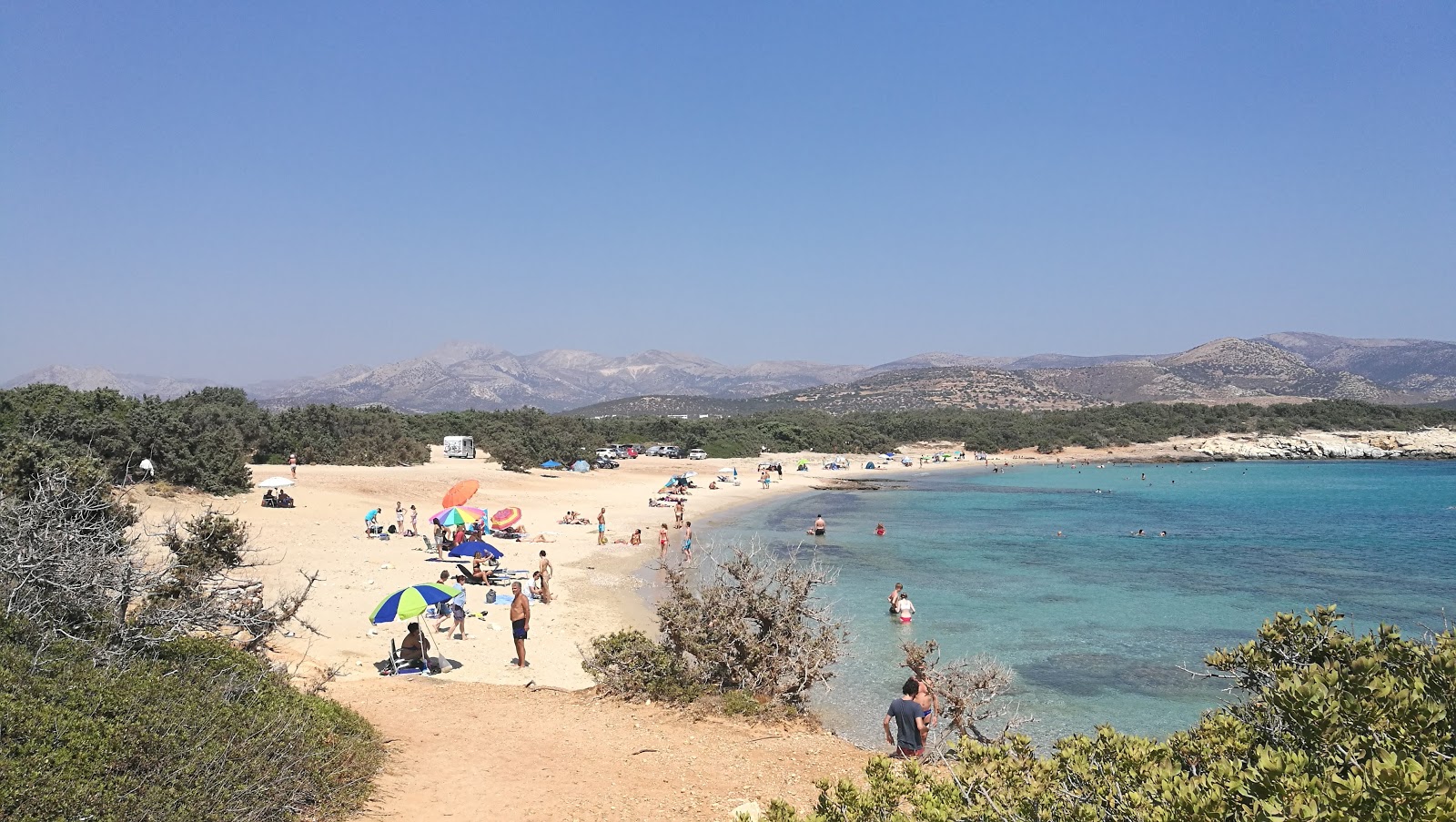 Foto van Aliko beach met helder zand oppervlakte