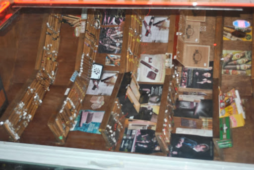 Tobacco Shop «Xhale smoke shop», reviews and photos, 635 C St, San Diego, CA 92101, USA