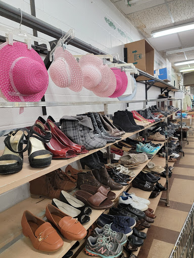 Thrift Store «Sunshine Thrift Store», reviews and photos, 3300 Two Notch Rd, Columbia, SC 29204, USA