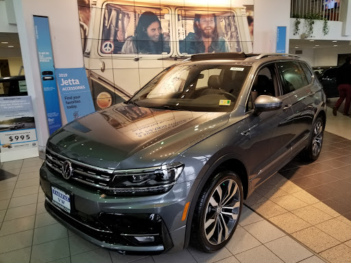 Volkswagen Dealer «Fairfax Volkswagen», reviews and photos, 11050 Fairfax Blvd, Fairfax, VA 22030, USA