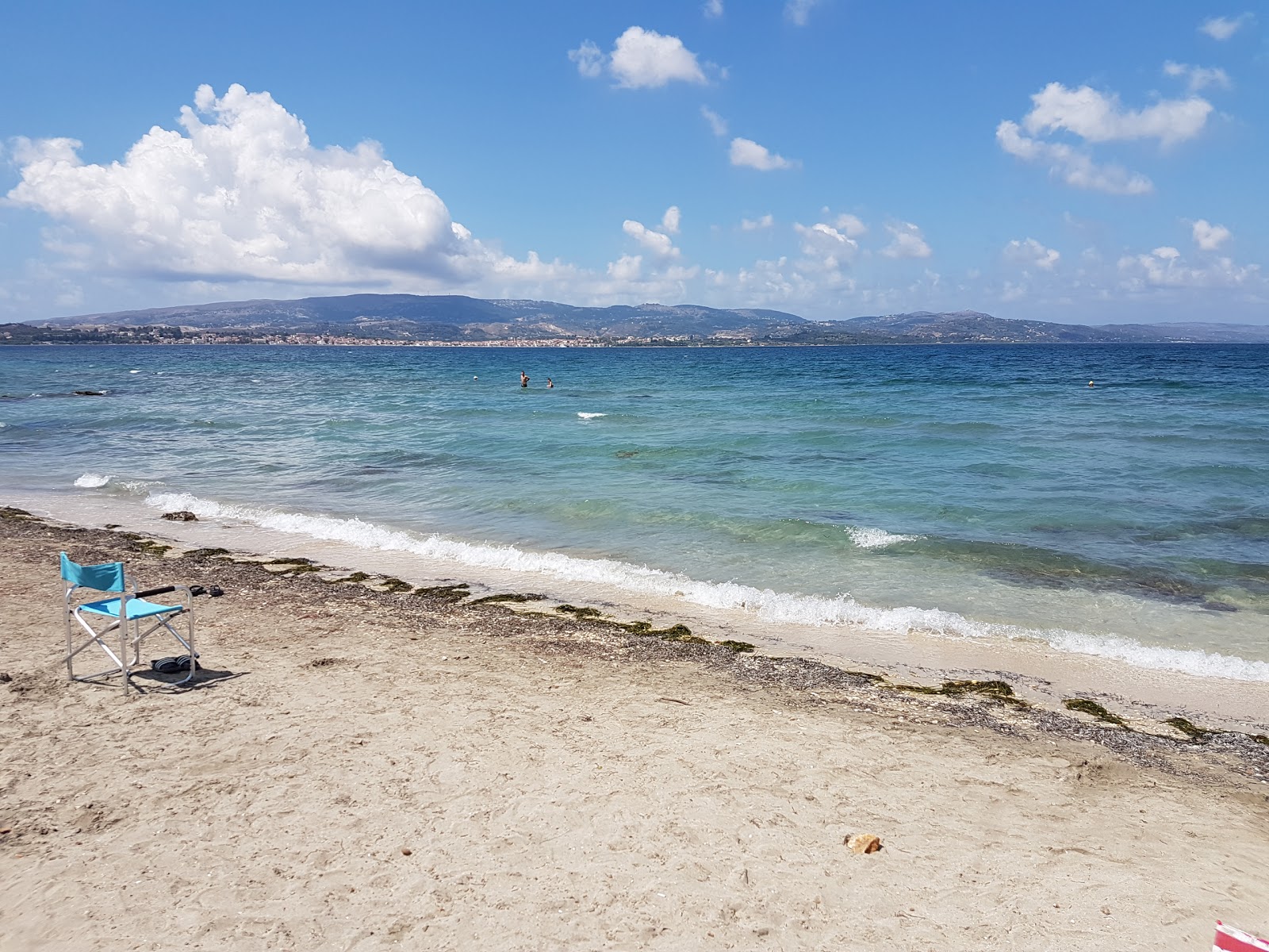 Fanari beach'in fotoğrafı geniş ile birlikte