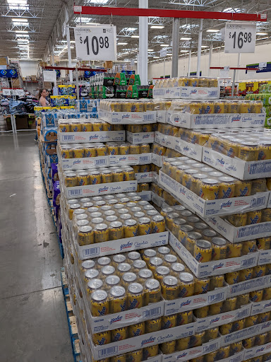 Warehouse club «Sams Club», reviews and photos