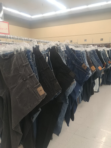 Thrift Store «Savers», reviews and photos
