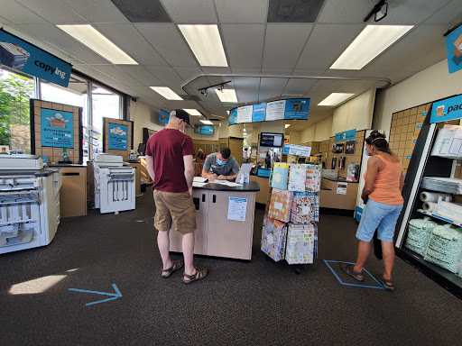 Shipping and Mailing Service «The UPS Store», reviews and photos, 2050 Beavercreek Rd #101, Oregon City, OR 97045, USA