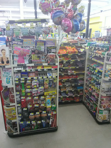 Home Goods Store «Dollar General», reviews and photos, 725 S Lake Shore Way, Lake Alfred, FL 33850, USA