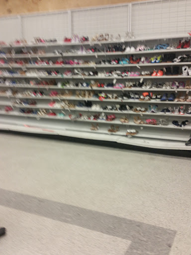 Clothing Store «Ross Dress for Less», reviews and photos, 2415 N Monroe St, Tallahassee, FL 32303, USA