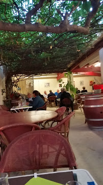 Atmosphère du Restaurant de grillades La Grillade Du Château à Ventenac-en-Minervois - n°9