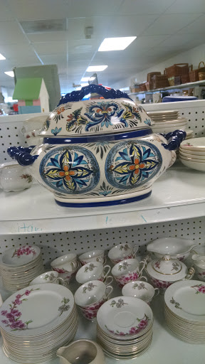 Thrift Store «Goodwill Industries of the Chesapeake, Inc.», reviews and photos