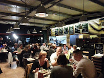 Atmosphère du Restaurant français Grand Café du Lac à Libourne - n°16