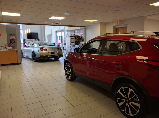 Nissan Dealer «Priority Nissan Chantilly», reviews and photos, 14840 Stonecroft Centre Ct, Chantilly, VA 20151, USA