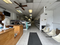 Falls Road Laundromat - Photo 2 - Car repair in Baltimore, MD, Baltimore