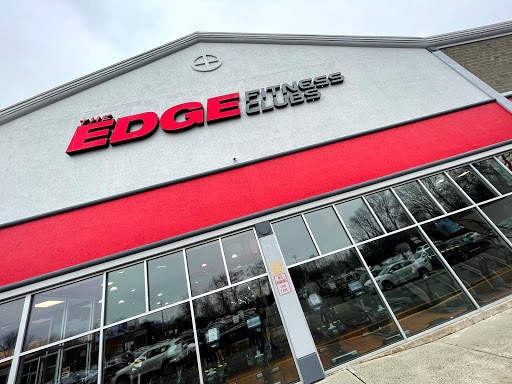 Gym «The Edge Fitness Clubs Fairfield», reviews and photos, 500 Kings Hwy Cutoff, Fairfield, CT 06824, USA