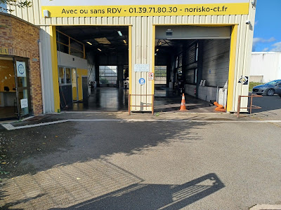 Centre contrôle technique DEKRA à Vernouillet