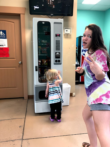 Laundromat «City Creek Coin Laundry», reviews and photos, 715 S 900 W, Salt Lake City, UT 84104, USA