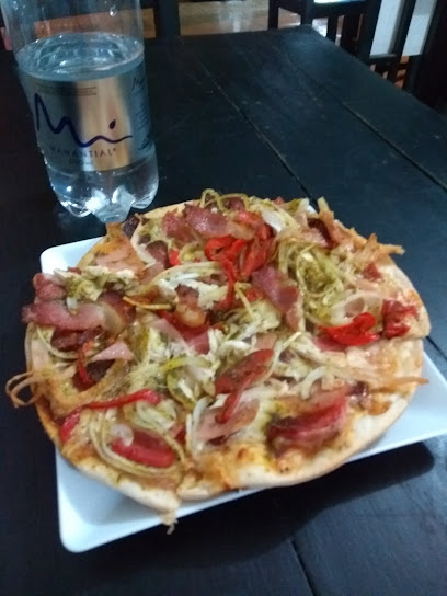 Pizza Italiana, La Ragazza