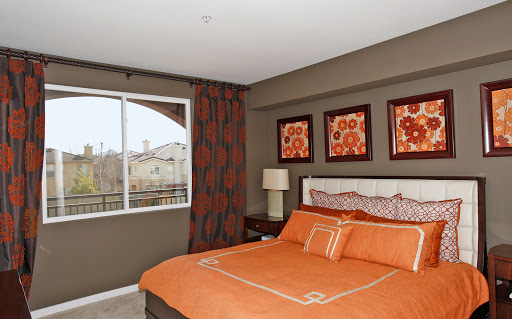 Apartment Building «Avalon Union City», reviews and photos