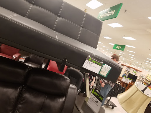 Home Goods Store «Shopko Eugene North», reviews and photos, 2815 Chad Dr, Eugene, OR 97408, USA