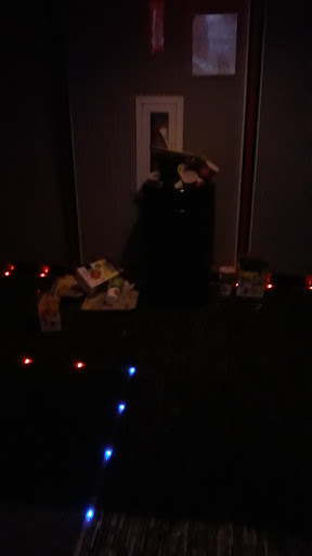 Movie Theater «Concourse Plaza Multiplex Cinemas», reviews and photos, 214 E 161st St, Bronx, NY 10451, USA