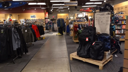 Camping Store «REI», reviews and photos, 1338 San Pablo Ave, Berkeley, CA 94702, USA