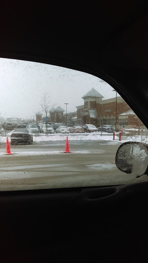 Grocery Store «Kroger», reviews and photos, 108 W Highland Rd, Howell, MI 48843, USA