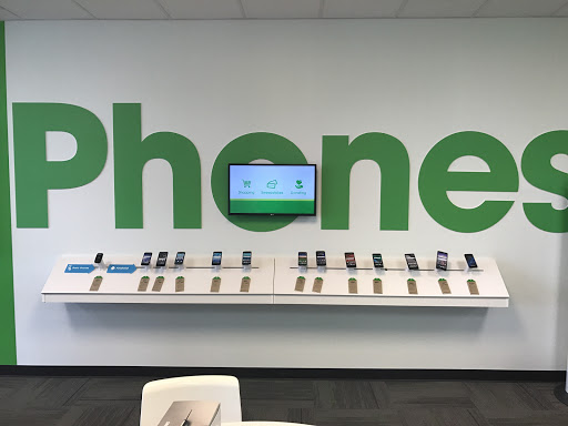 Cell Phone Store «Cricket Wireless», reviews and photos, 12940 Riverdale Dr NW #300, Coon Rapids, MN 55448, USA