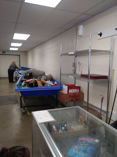 Non-Profit Organization «Southern Oregon Goodwill As-Is Store», reviews and photos