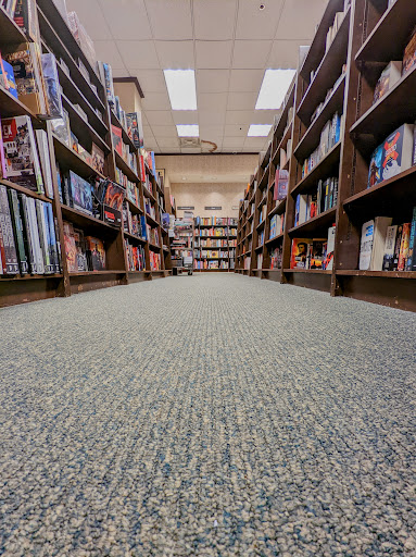 Book Store «Barnes & Noble Booksellers Crabtree Mall», reviews and photos, 4325 Glenwood Ave, Raleigh, NC 27612, USA