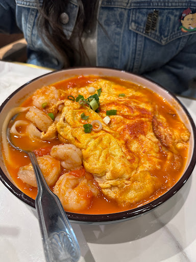 Egg with tomato noodle