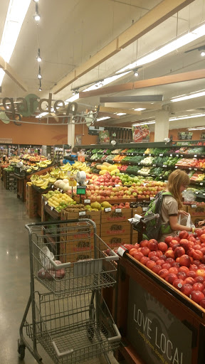Grocery Store «Quality Food Center», reviews and photos, 1801 N 45th St, Seattle, WA 98103, USA
