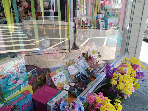 Toy Store «Play Toys & Gifts», reviews and photos, 49 Bank St, New Milford, CT 06776, USA