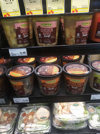 Grocery Store «Fresh Thyme Farmers Market- 86th Indianapolis IN», reviews and photos, 2342 W 86th St, Indianapolis, IN 46260, USA