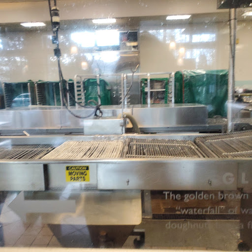 Bakery «Krispy Kreme Doughnuts», reviews and photos, 6210 E Lake Sammamish Pkwy SE, Issaquah, WA 98029, USA