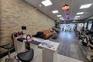Beauty center TND image