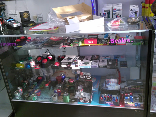 Vaporizer Store «Big Chief Smoke Shop», reviews and photos, 6020 Fair Oaks Blvd, Carmichael, CA 95608, USA