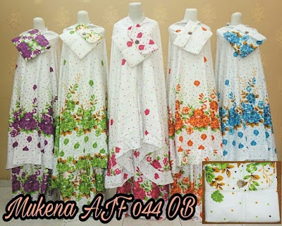 Photos of Qonita Hijab Solo