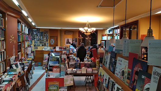 Librería Miguel Ibáñez Calle Jeronimo Blasco, 20, 44600 Alcañiz, Teruel, España