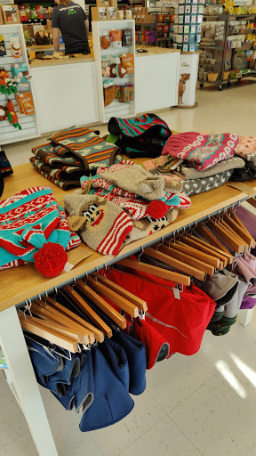 Pet Supply Store «Natural Pet Center», reviews and photos, 3037 13th Ave S, Fargo, ND 58103, USA