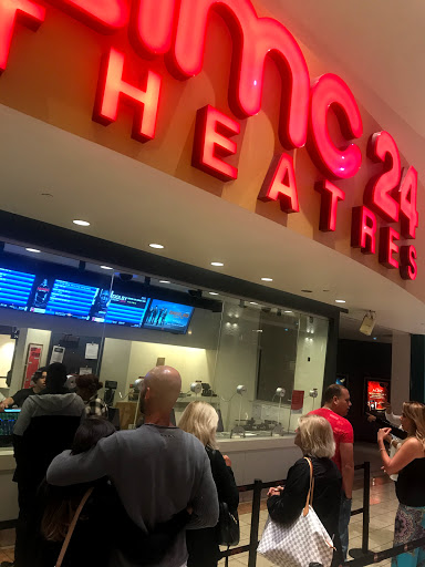 Movie Theater «AMC Aventura 24», reviews and photos, 19501 Biscayne Blvd #3001, Aventura, FL 33180, USA