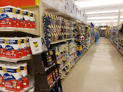 Grocery Store «Stop & Shop», reviews and photos, 1083 Inman Ave, Edison, NJ 08820, USA