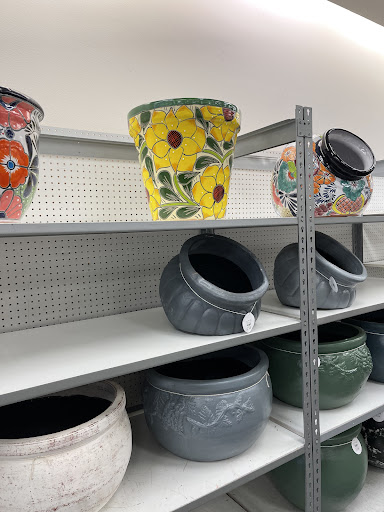 Home Goods Store «Tuesday Morning», reviews and photos, 719 Sleater Kinney Rd SE, Lacey, WA 98503, USA