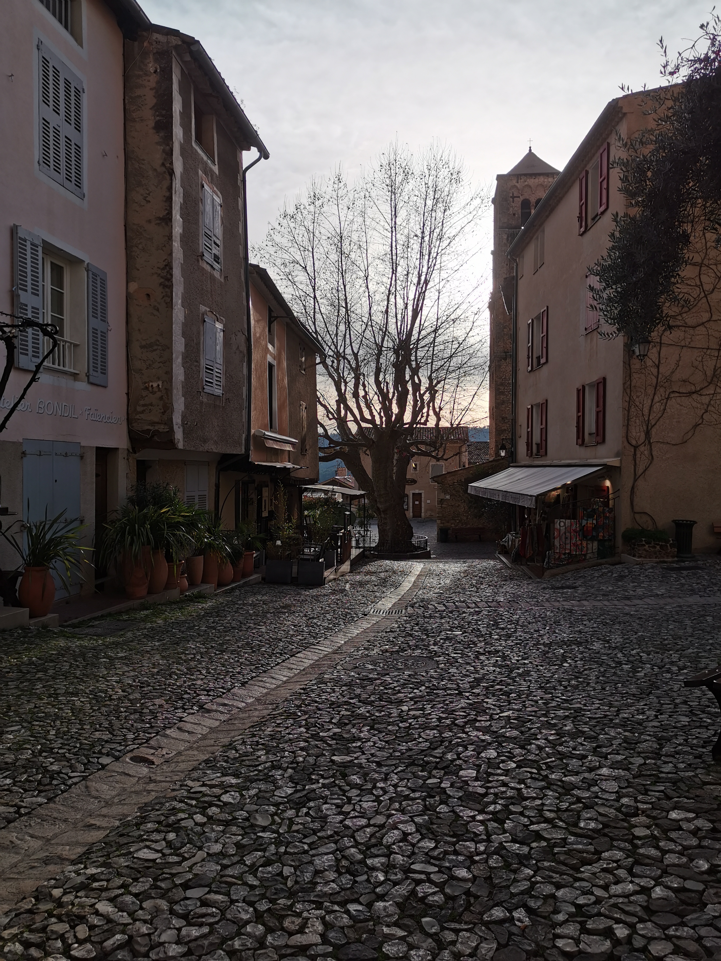 Photo n° 5 de l'avis de bijoux.e fait le 28/02/2024 à 18:56