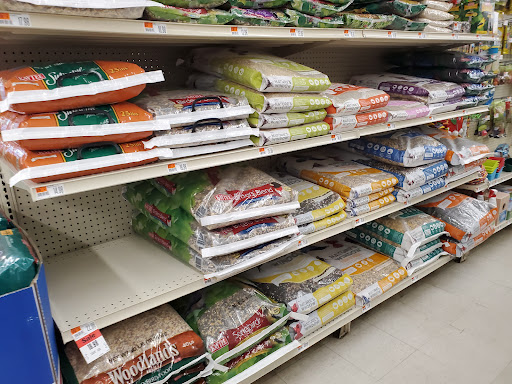 Pet Supply Store «Pet Supplies Plus», reviews and photos, 471 Boston Post Rd, Orange, CT 06477, USA