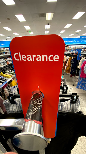 Clothing Store «Ross Dress for Less», reviews and photos, 3300 S Glenstone Ave, Springfield, MO 65804, USA